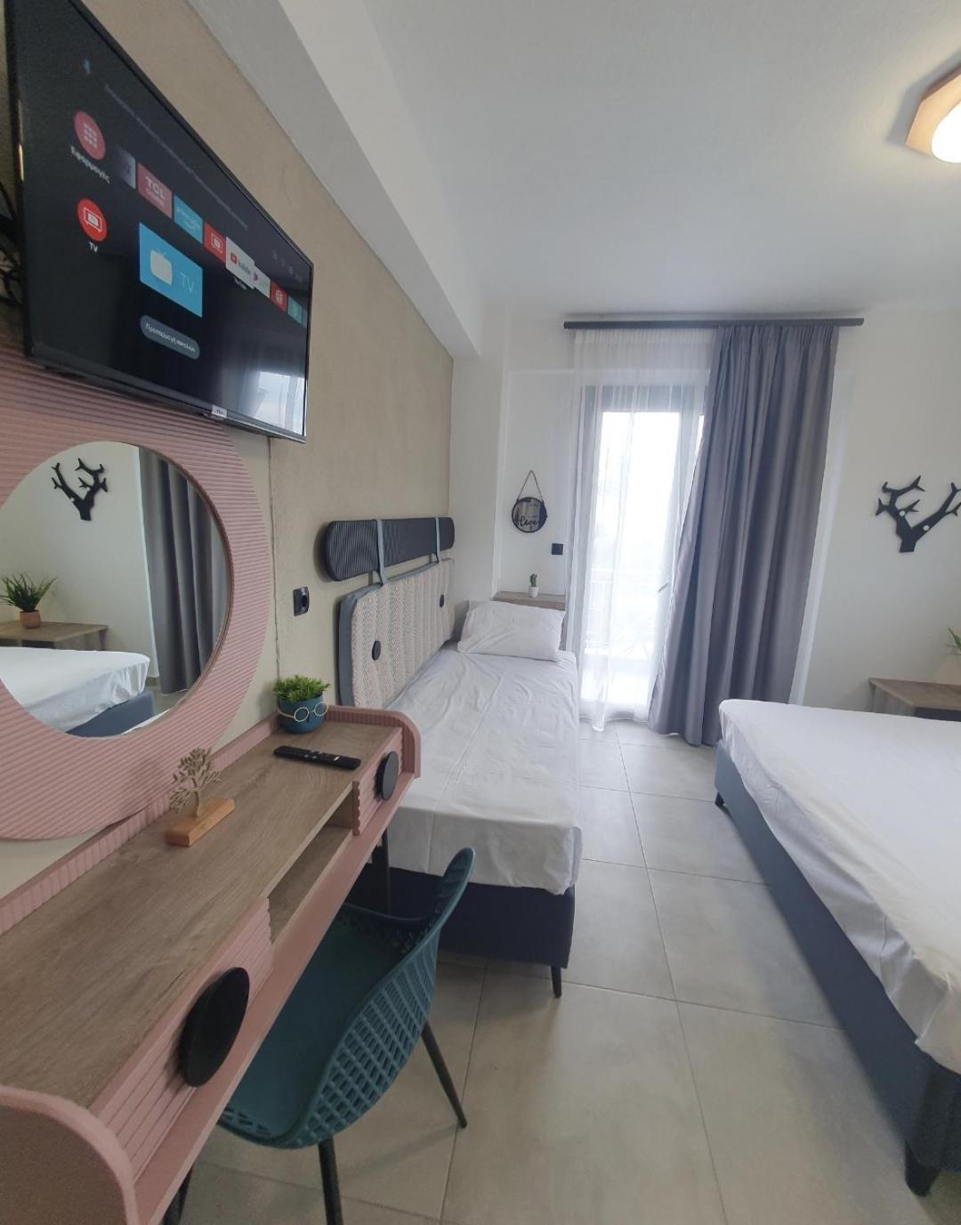 Olea Luxury Suites Asproválta Luaran gambar