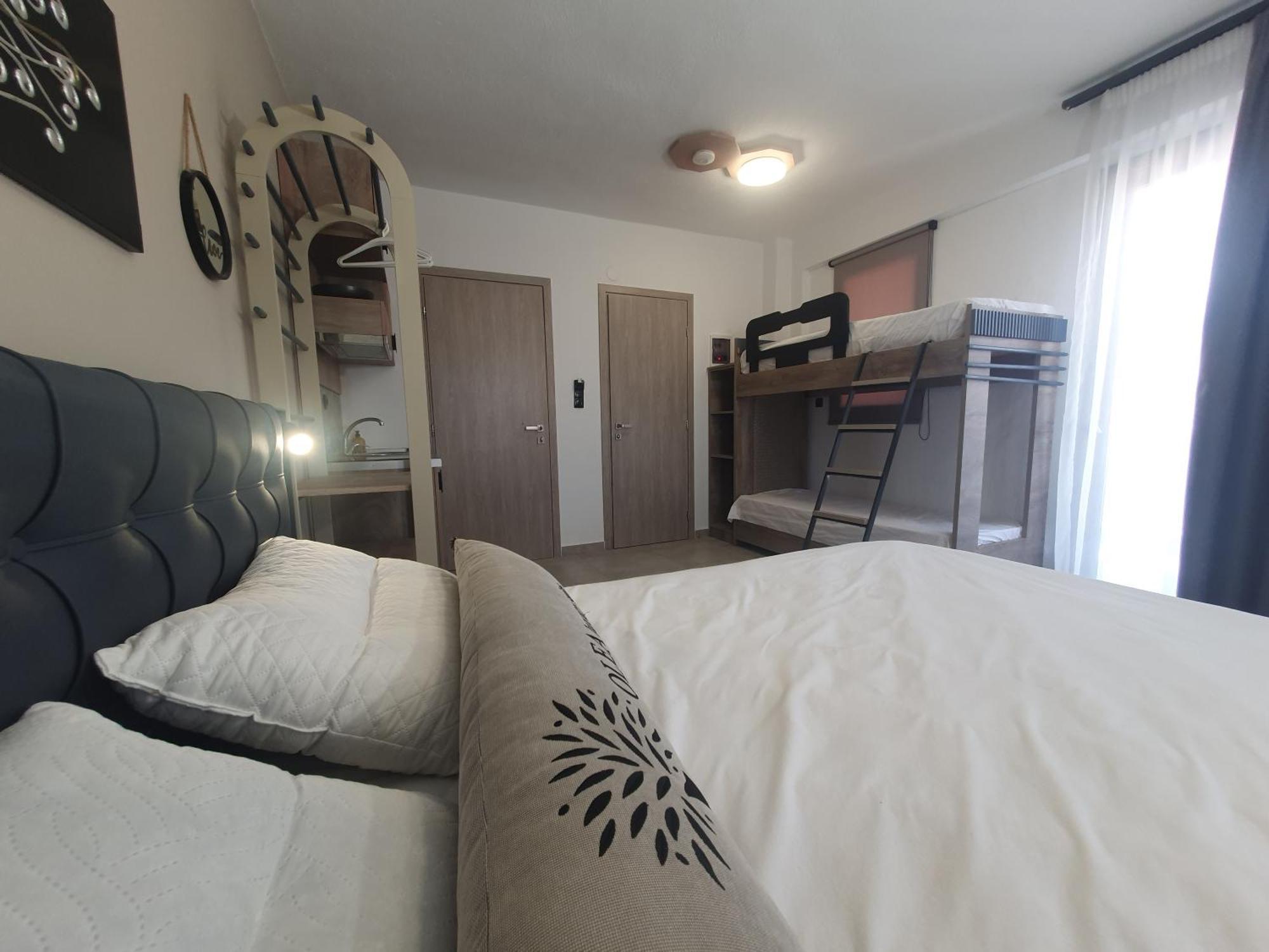 Olea Luxury Suites Asproválta Luaran gambar