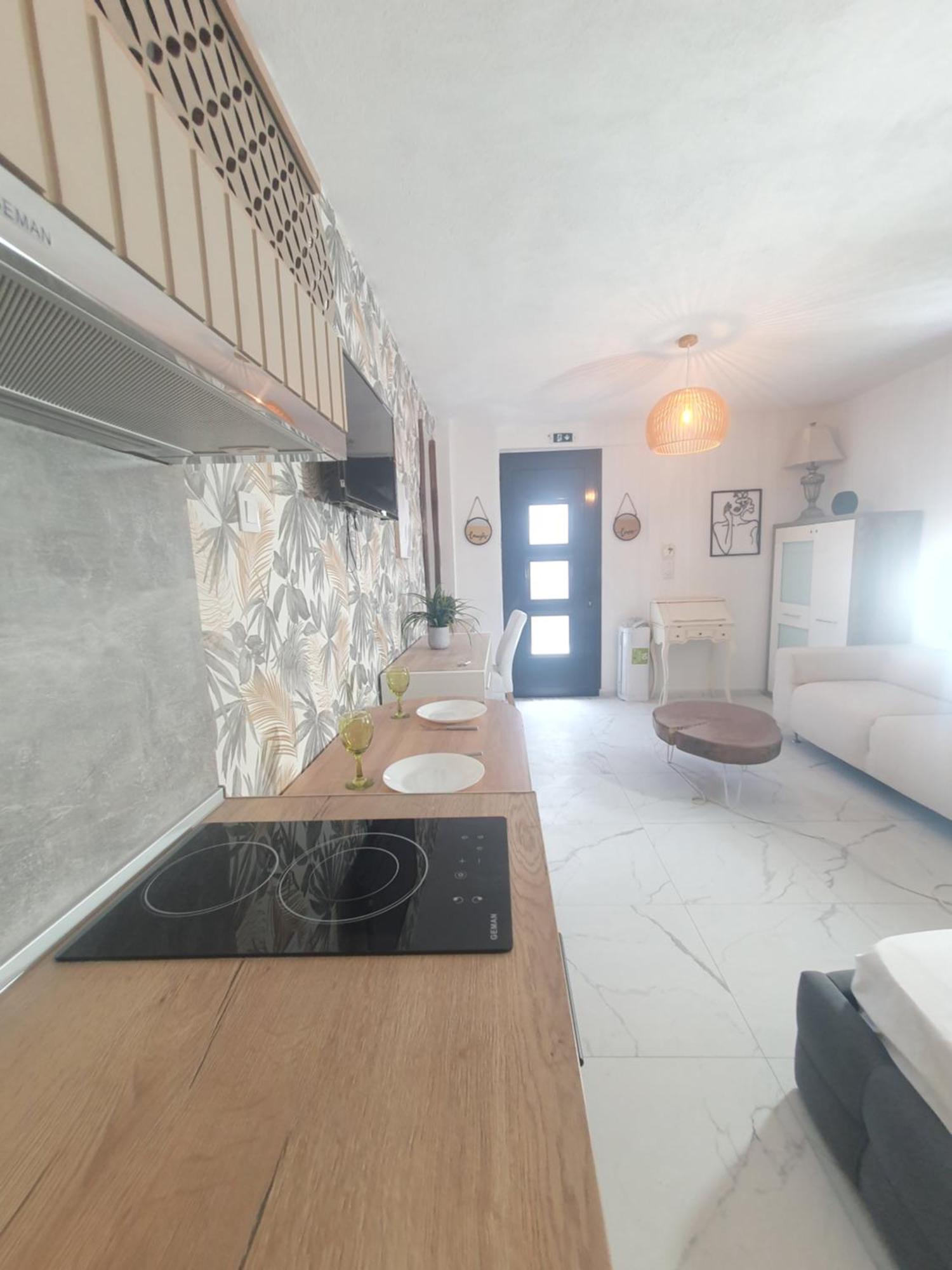 Olea Luxury Suites Asproválta Luaran gambar