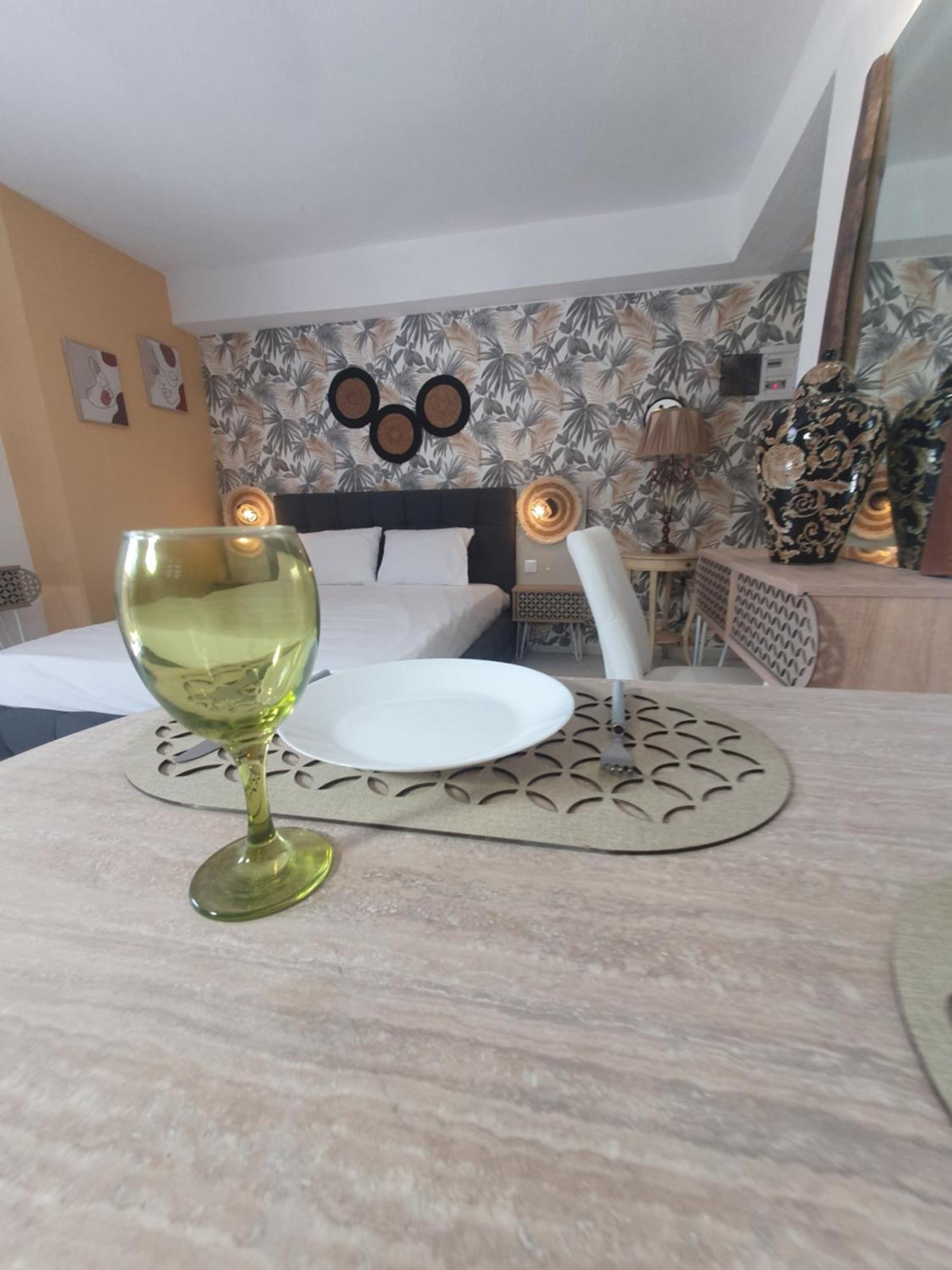 Olea Luxury Suites Asproválta Luaran gambar